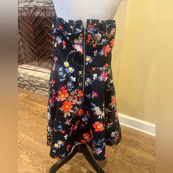 Express vintage strapless black floral mini dress size 12 - Picture 2 of 9